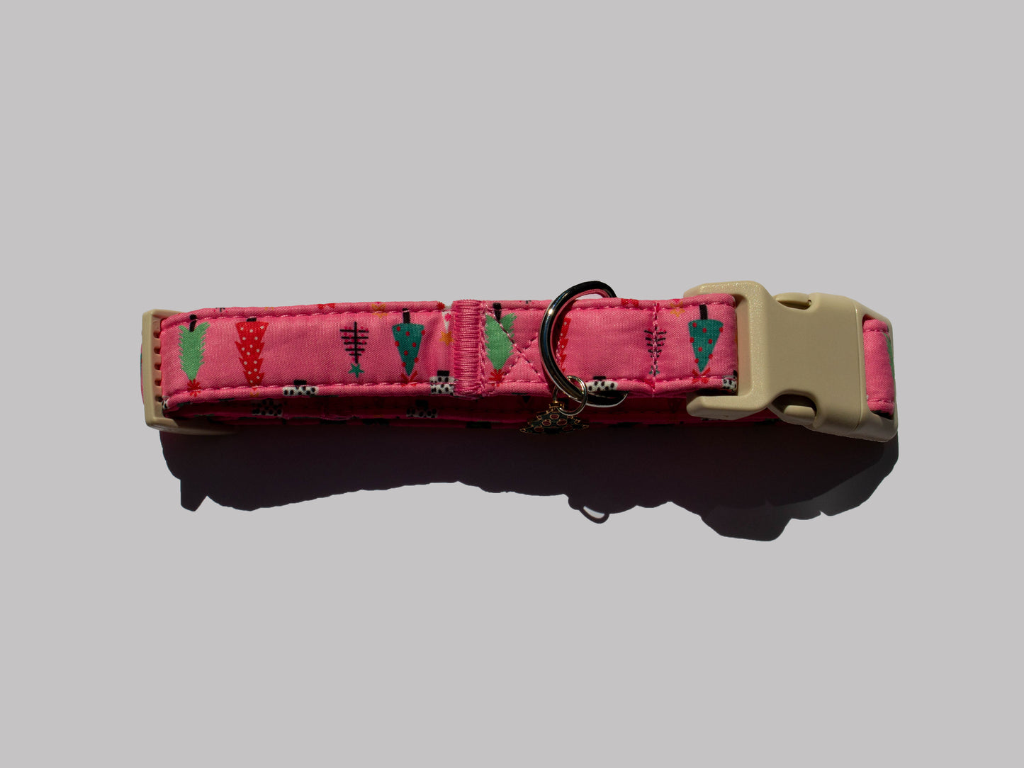 PINK TREE COLLAR