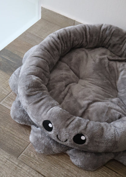 CAMA - GREY PULPOLAND