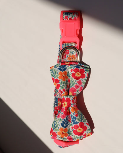 COLLAR - PRETTY IN PETALS