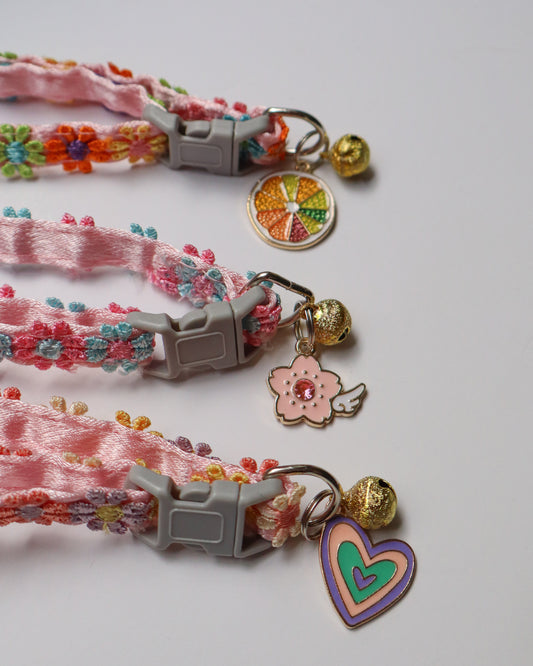 COLLAR - FLORAL JOY